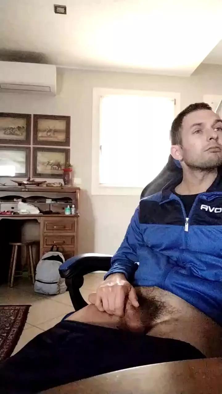 riccardoyeah from Cam4