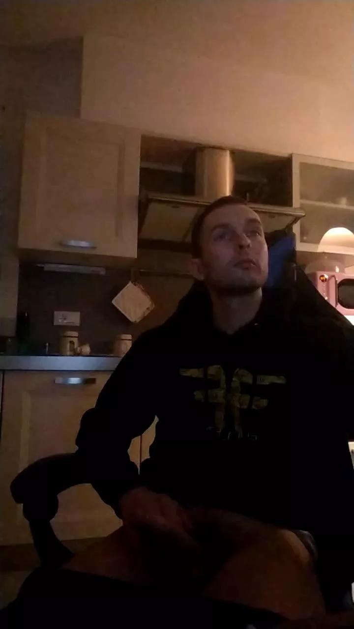 riccardoyeah from Cam4