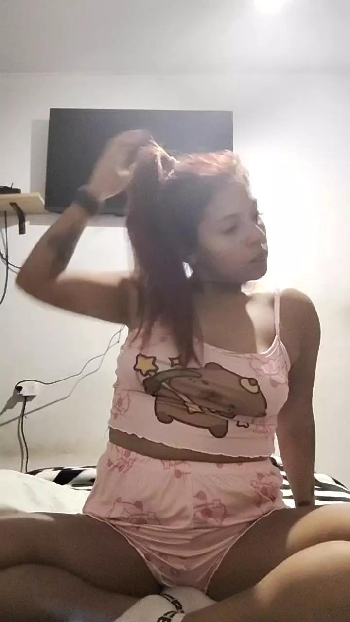 Riirii93 from Cam4