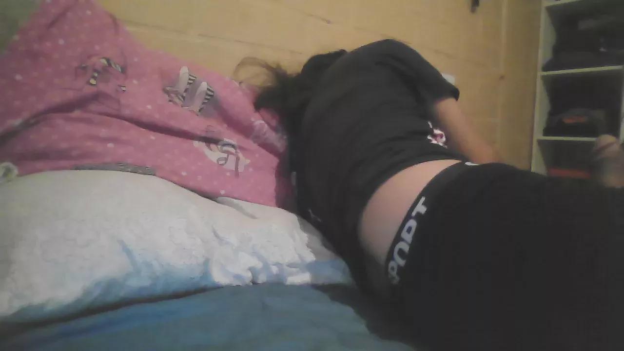 Rodrigo1986x from Cam4
