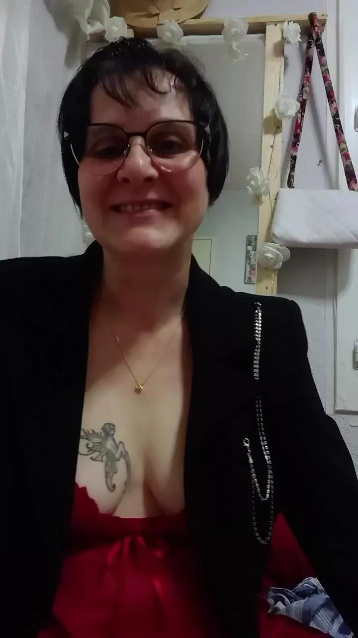 sissidanse41 from Cam4