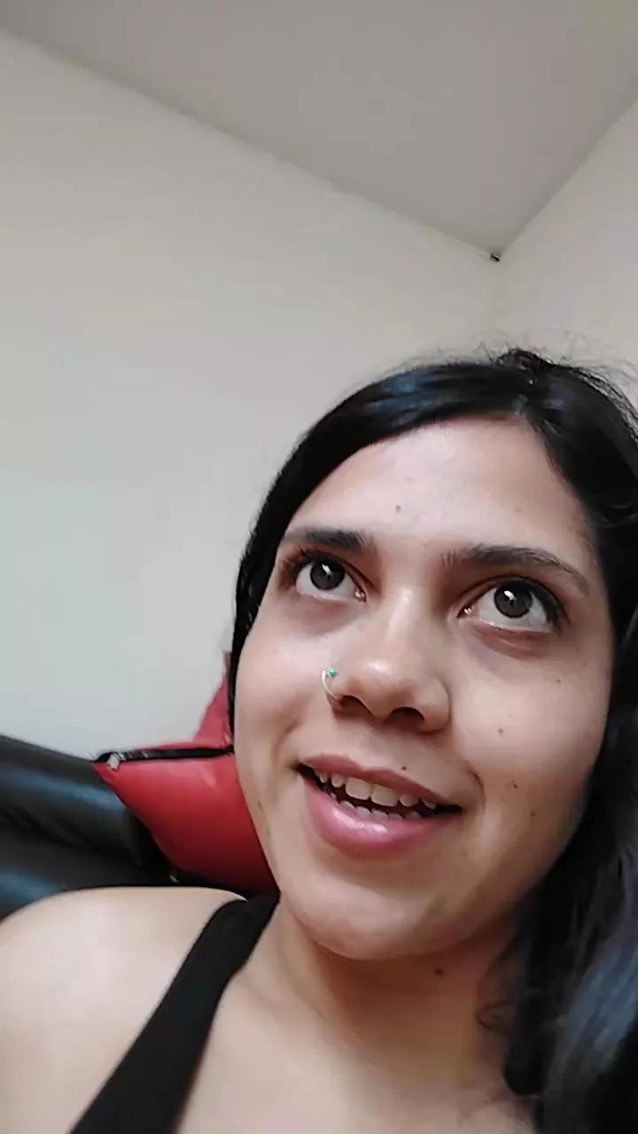 sweet_scarlett_ from Cam4
