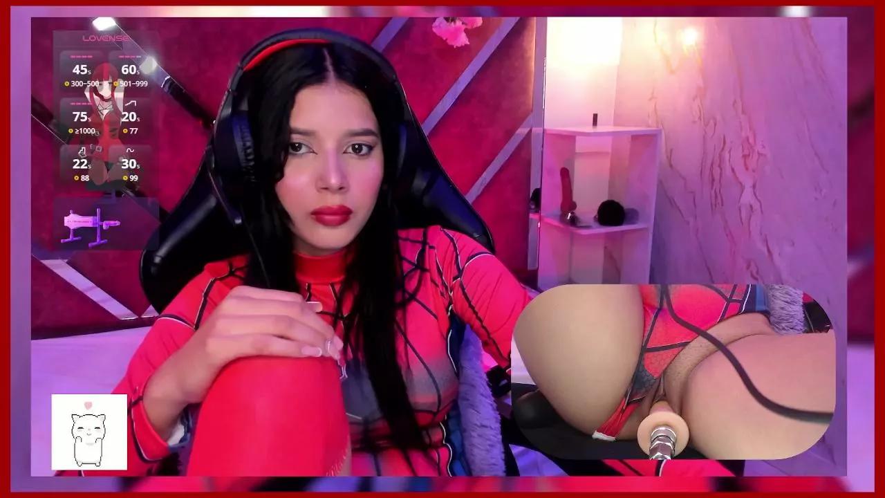 SweetieCloe from Cam4