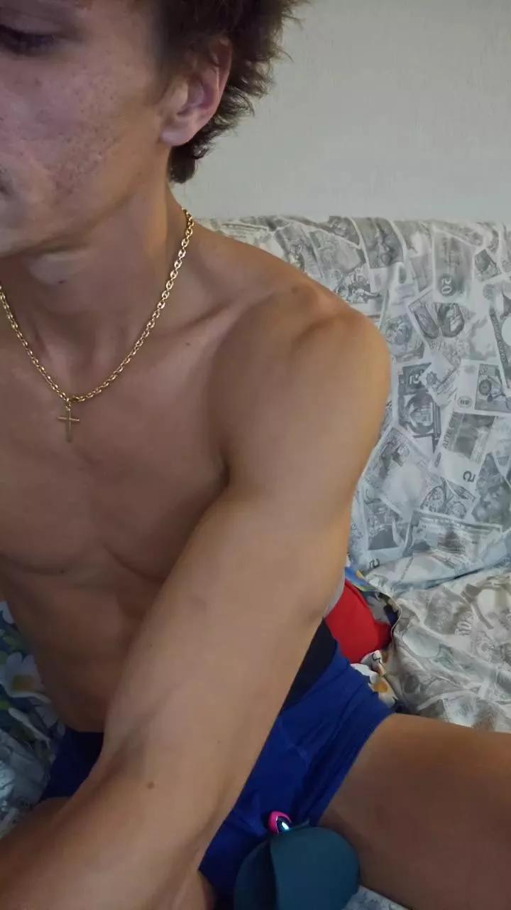 tentationdivine from Cam4