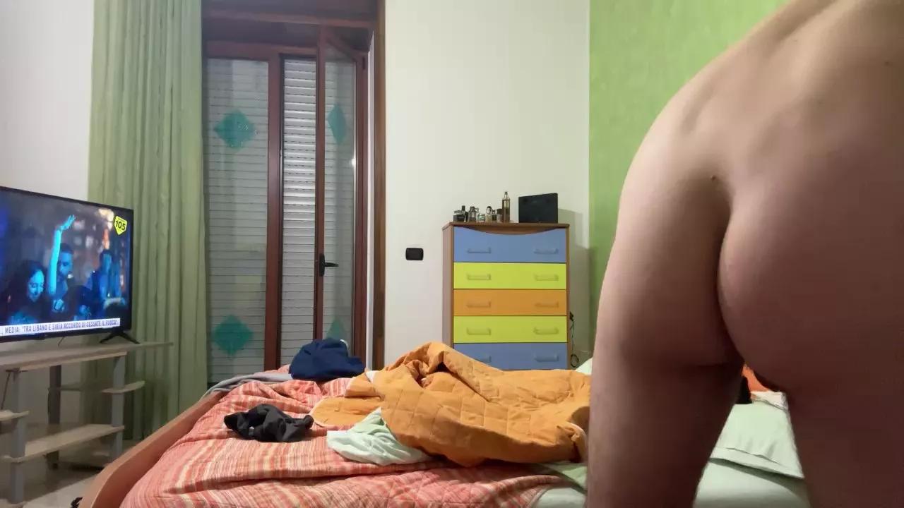 tonnytonny1 from Cam4