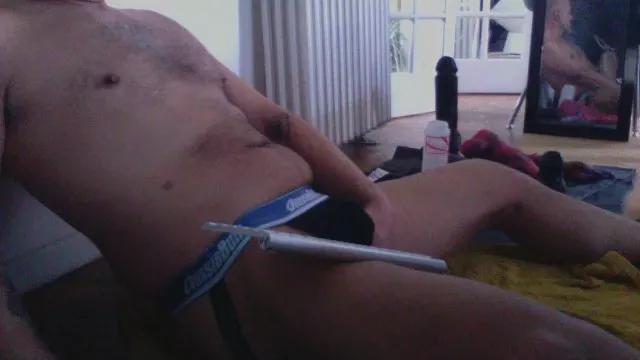 Toutvoir40 from Cam4