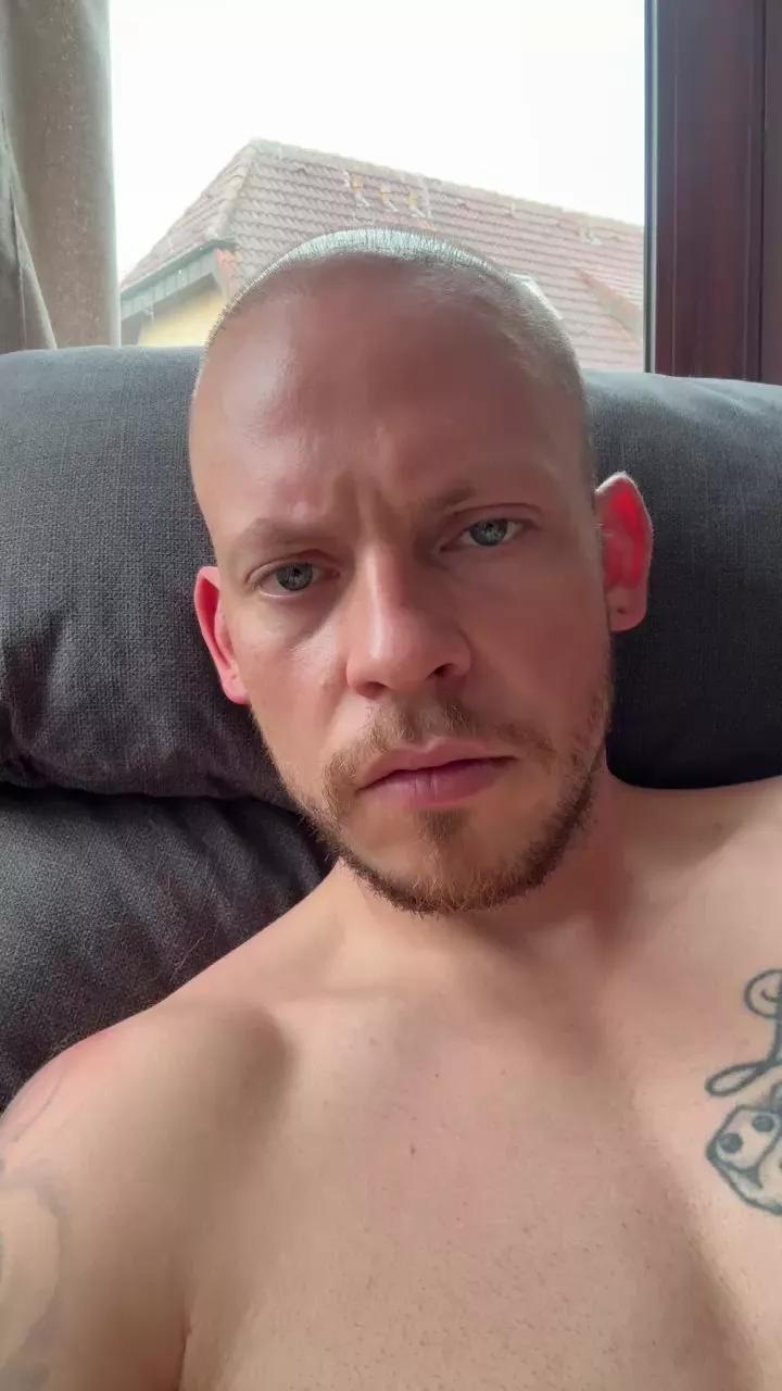 Viking9191 from Cam4
