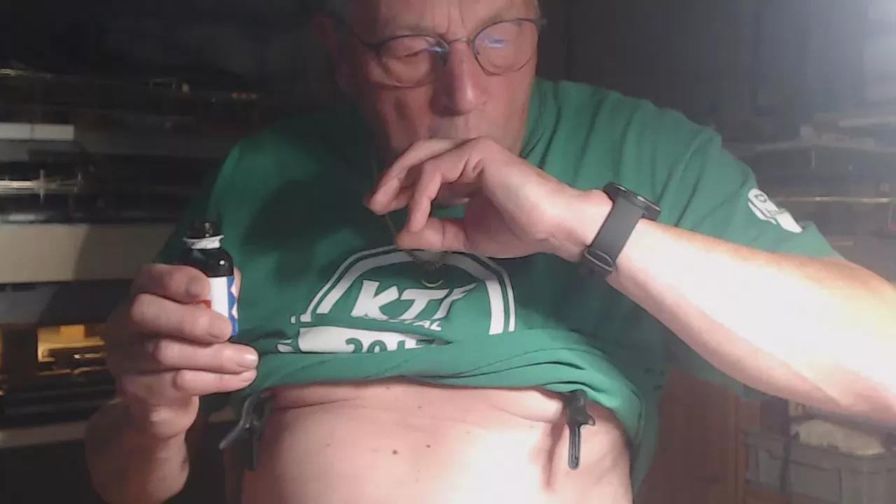 walle66 from Cam4