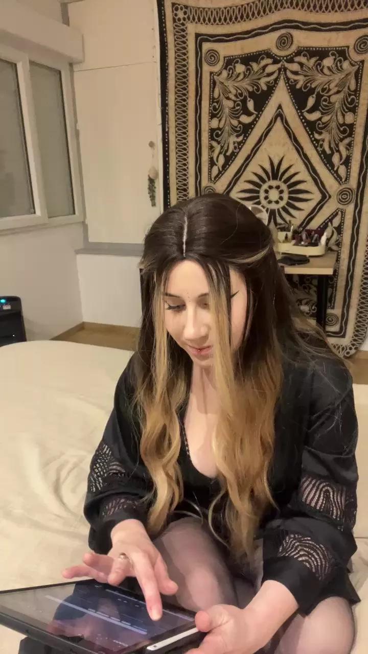 XxElainaxX from Cam4