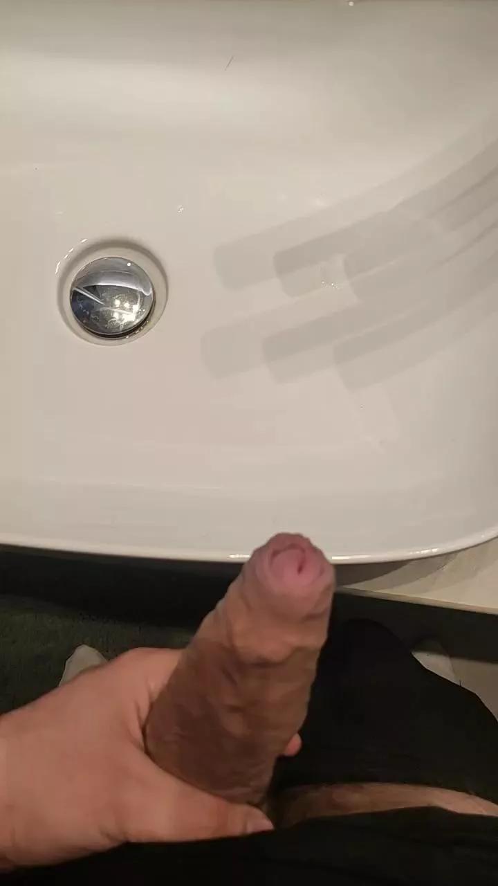 xxx_milo_xxx from Cam4
