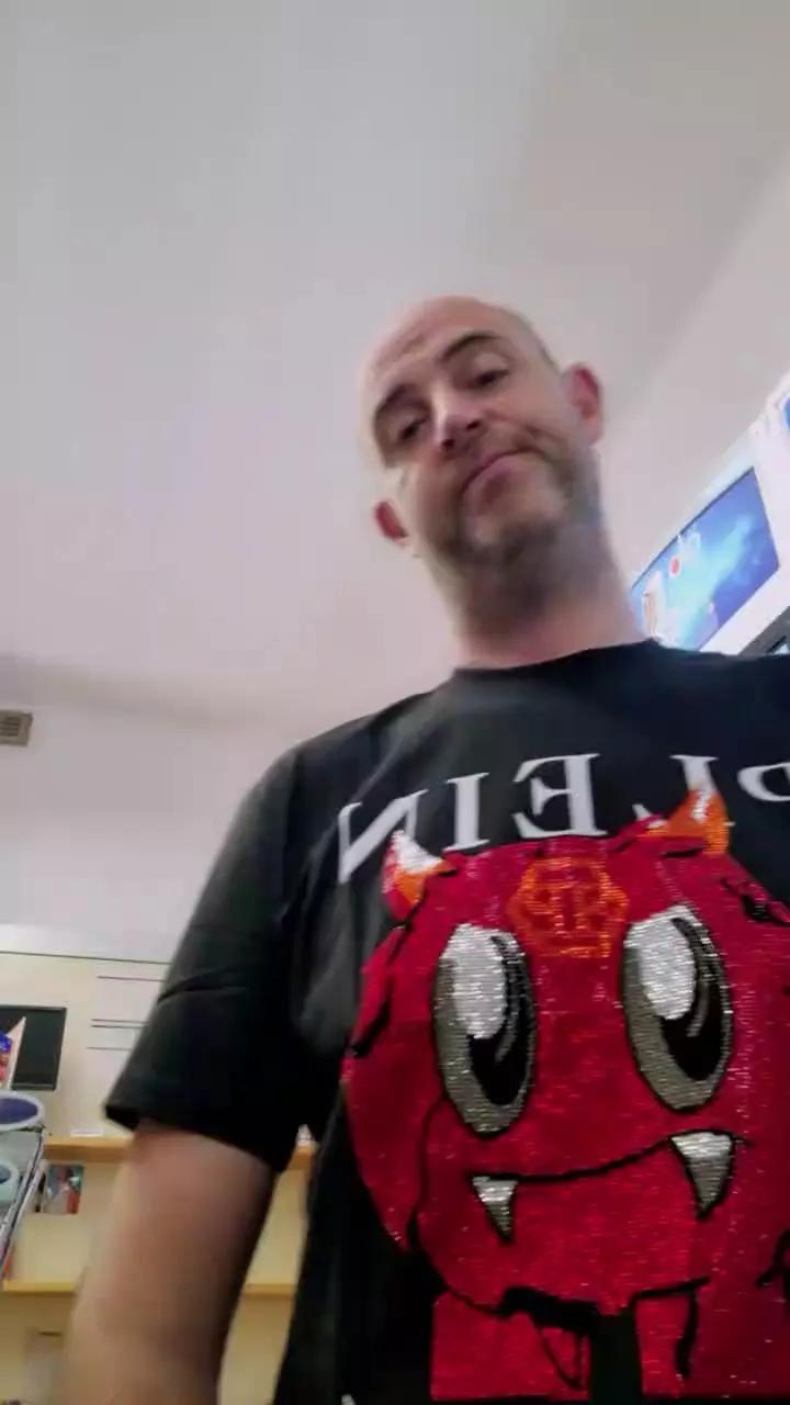 Xxxme85 from Cam4