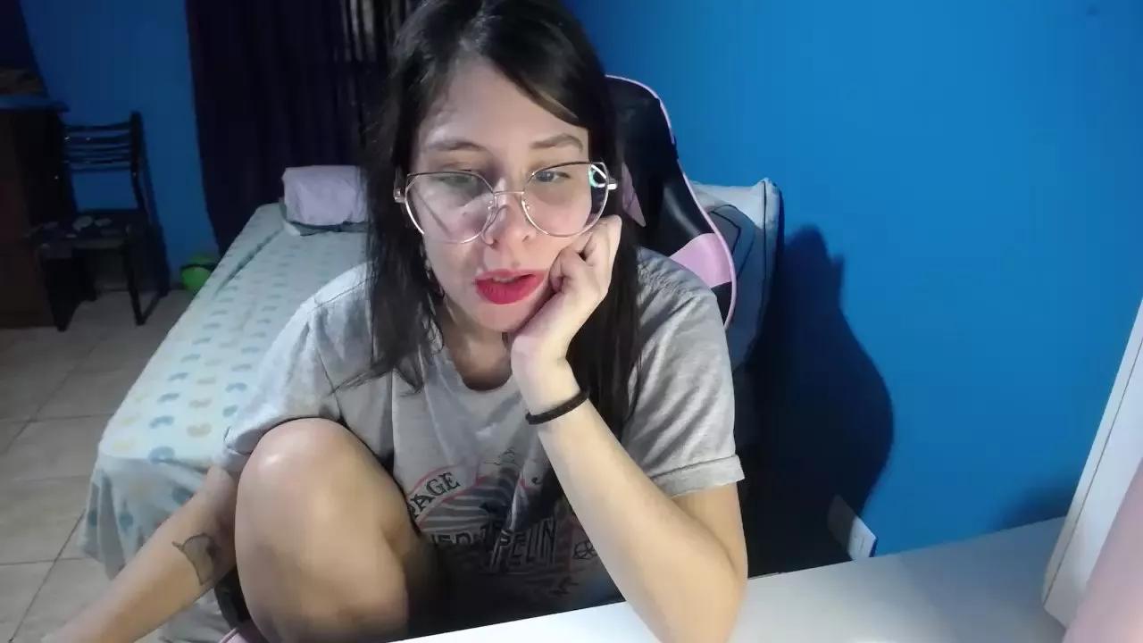 zzwei7 from Cam4