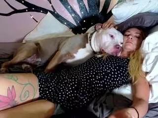1800fu from CamSoda