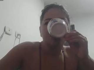 adhara from CamSoda