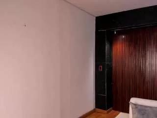 aida-jones from CamSoda is Freechat