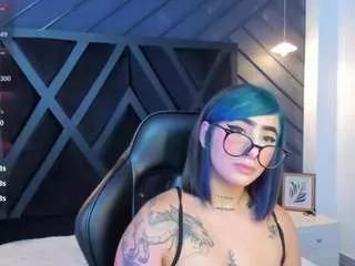 alahia-dangelo from CamSoda