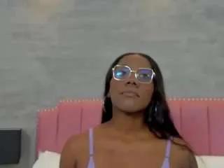 Alaia-colinss from CamSoda