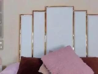 alexandraa-gomez from CamSoda is Freechat