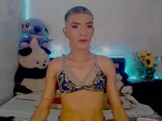 alexaxtreme1 from CamSoda is Freechat