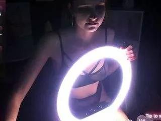 alice-dallis from CamSoda is Freechat