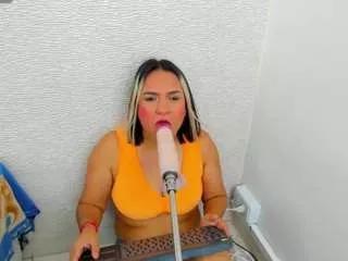 aliicee-green from CamSoda