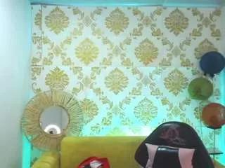 aliss-m from CamSoda is Freechat