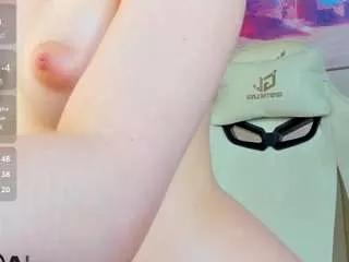 allice-cox from CamSoda is Freechat