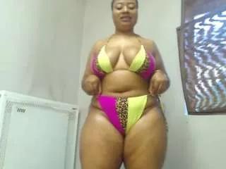 amazing-shazz from CamSoda
