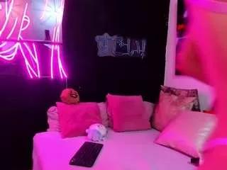 Discover girls online performers. Slutty sexy Free Models.