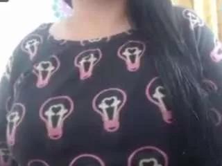 ammyloovee from CamSoda