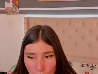 anahi-rose from CamSoda