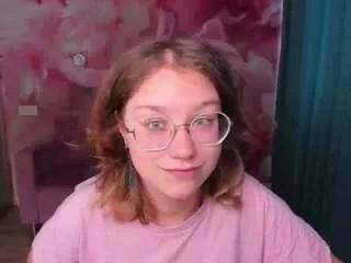 angelinalow from CamSoda is Freechat