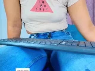 annie-berlin from CamSoda is Freechat