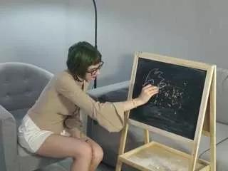 annishaler from CamSoda