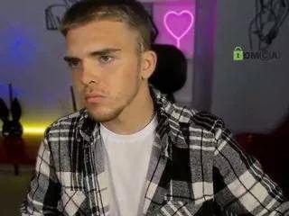 anthony-smiley from CamSoda is Freechat