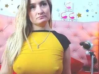 antonellaa-24 from CamSoda is Freechat
