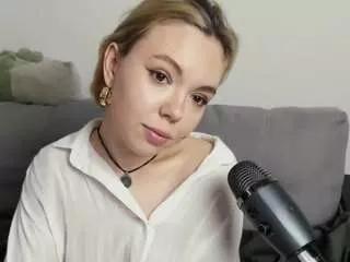 anyapickles from CamSoda is Freechat