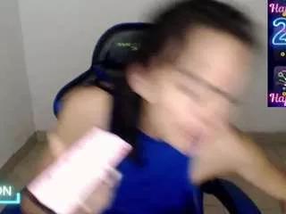 arianablue96 from CamSoda