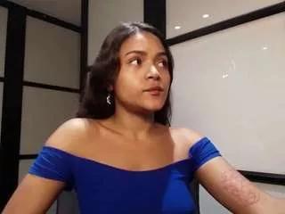 ariianagrey from CamSoda is Freechat