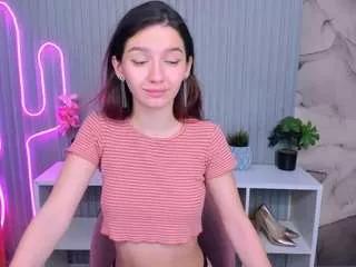 aryayumi from CamSoda