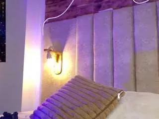 ashleyy-lopez from CamSoda is Freechat