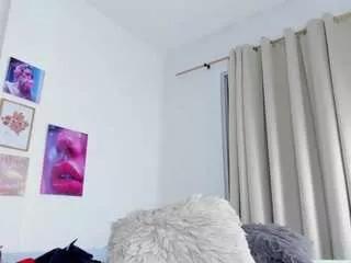 ashly-pnik1 from CamSoda is Freechat