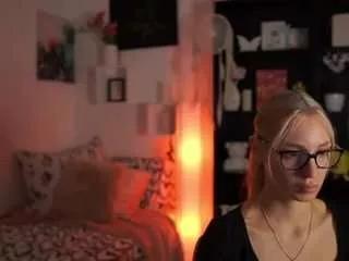 ayahitakayamaa from CamSoda is Freechat