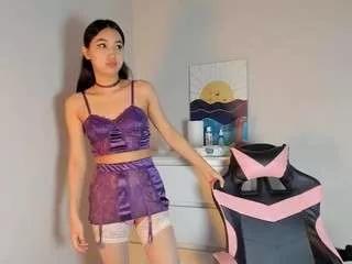aysaminn from CamSoda