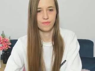 bellaactive from CamSoda