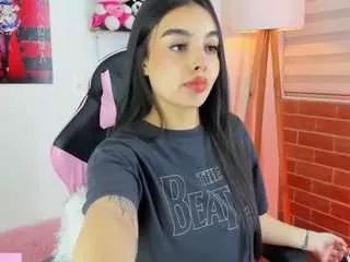 bellahunterr from CamSoda