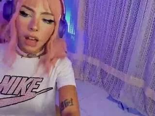 bellrose from CamSoda