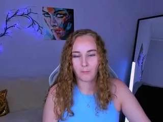 belly-bey from CamSoda is Freechat