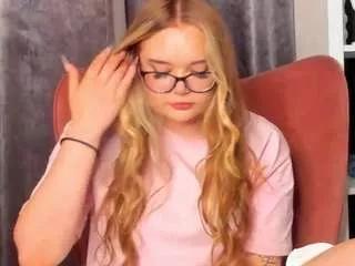 blissestey from CamSoda is Freechat