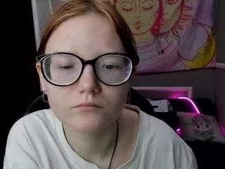 browneyess from CamSoda is Freechat